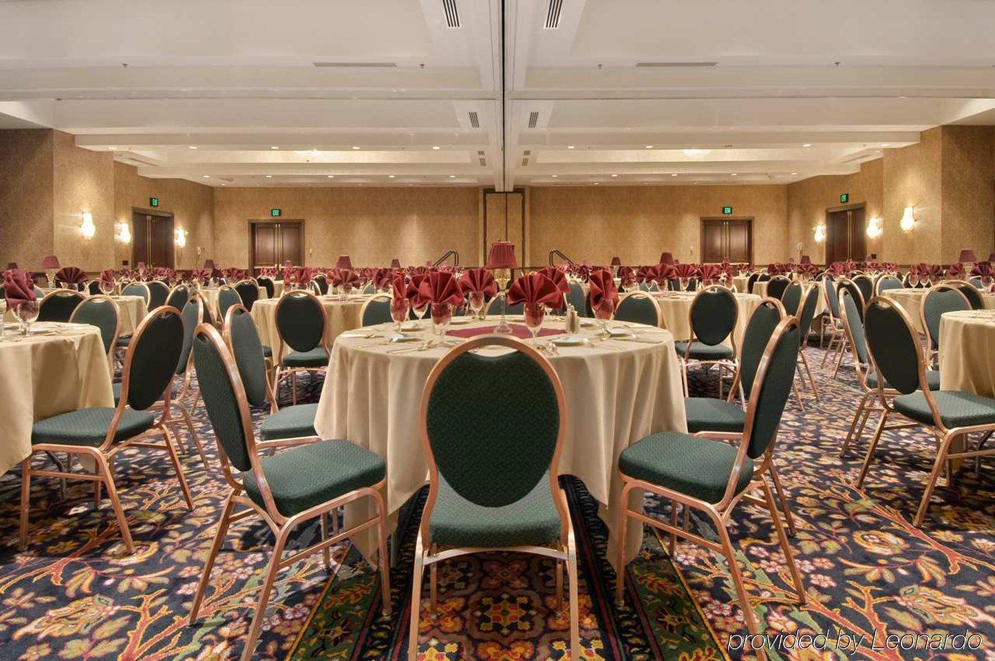 Hotel Hilton Near Hershey Park 4*